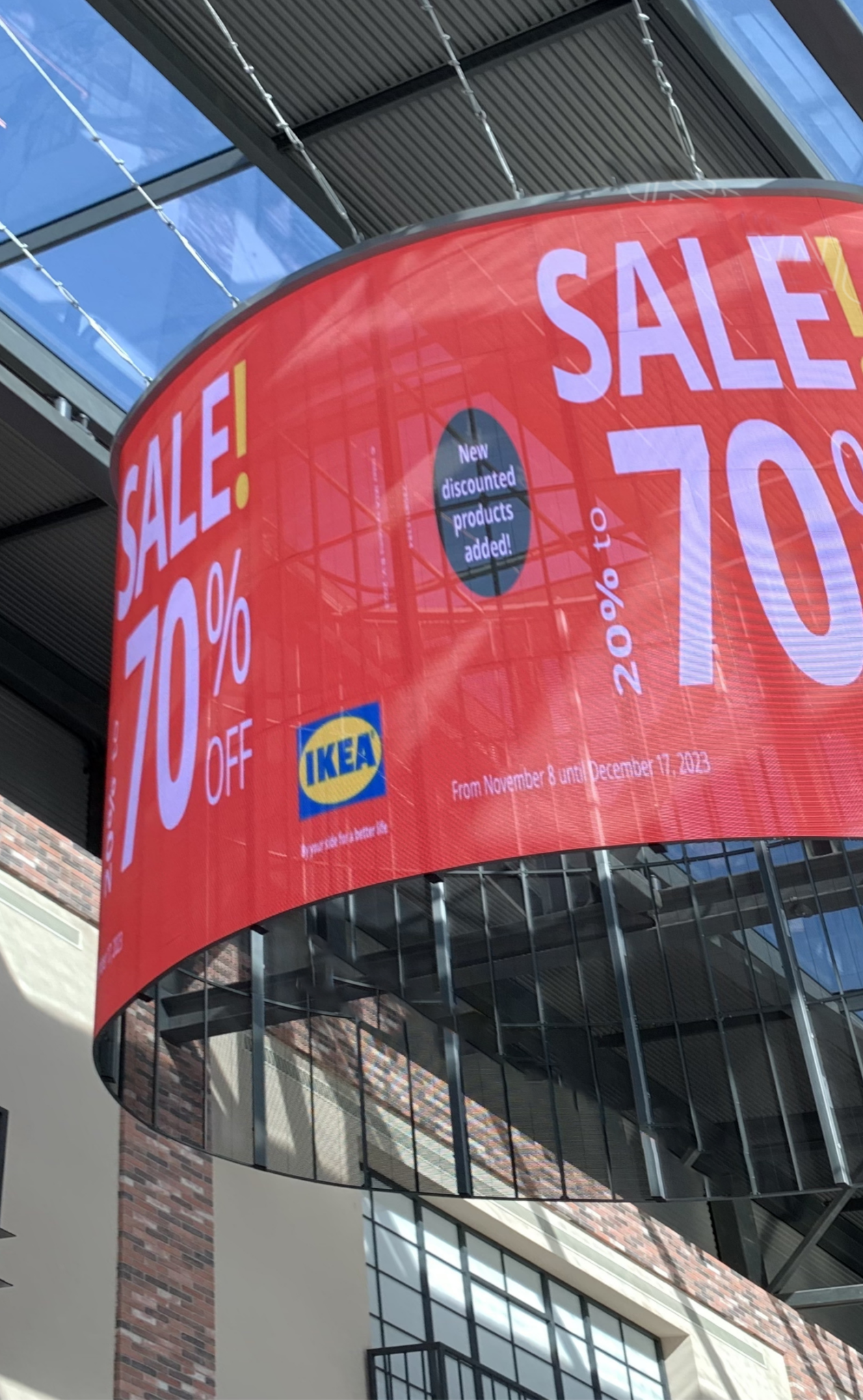 Transparent Cylindrical Gigantic LED Screen